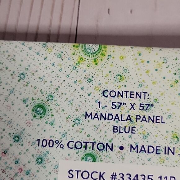 MODA Gradients Kaleidoscope Mandala Panel 57" x 57" 100 Cotton - Picture 5 of 5